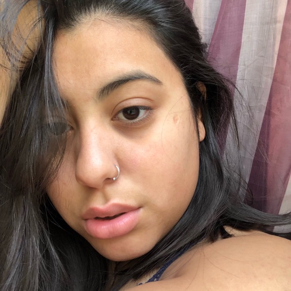 Meet your Posher, Julie - Picture 4 of 4